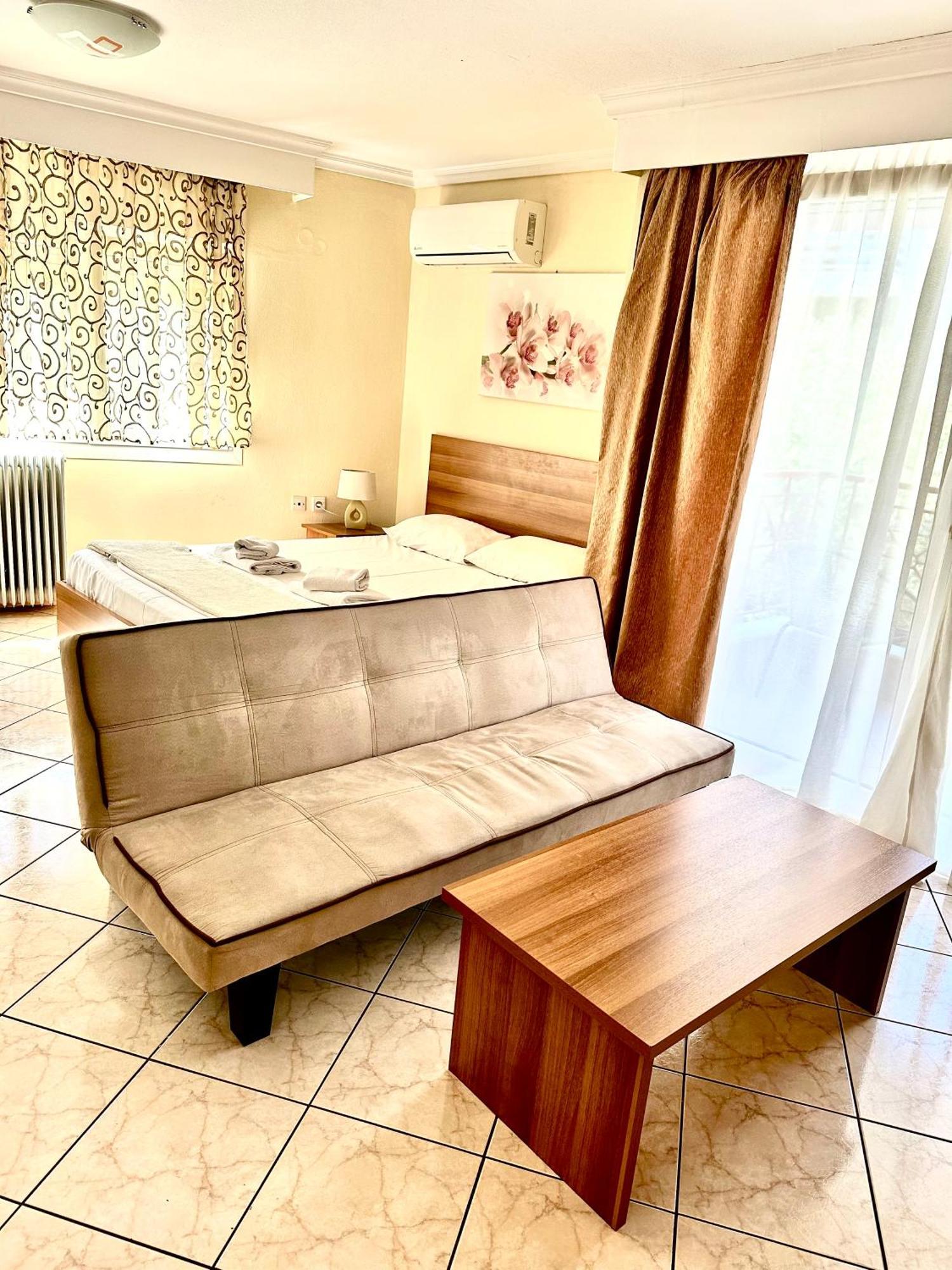 Omonias Apartment Кавала Екстериор снимка